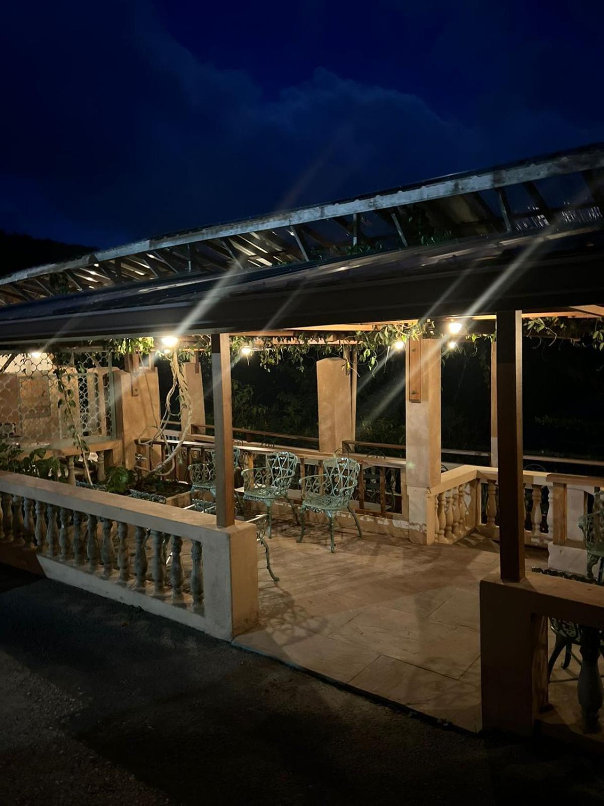 Hadco Experiences At Asa Wright Nature Centre Blanchisseuse Exteriör bild